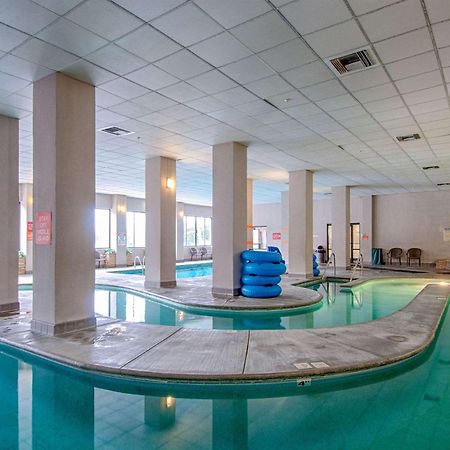 Park Tower Inn Pigeon Forge Bagian luar foto