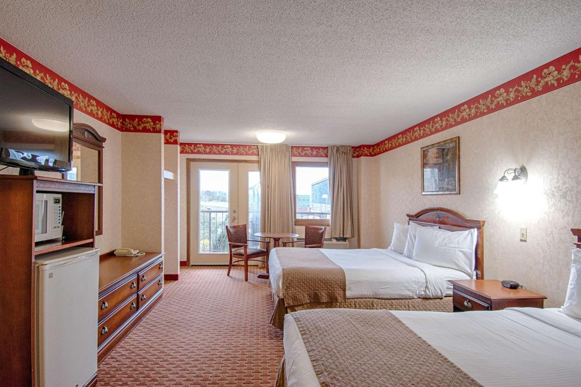 Park Tower Inn Pigeon Forge Bagian luar foto
