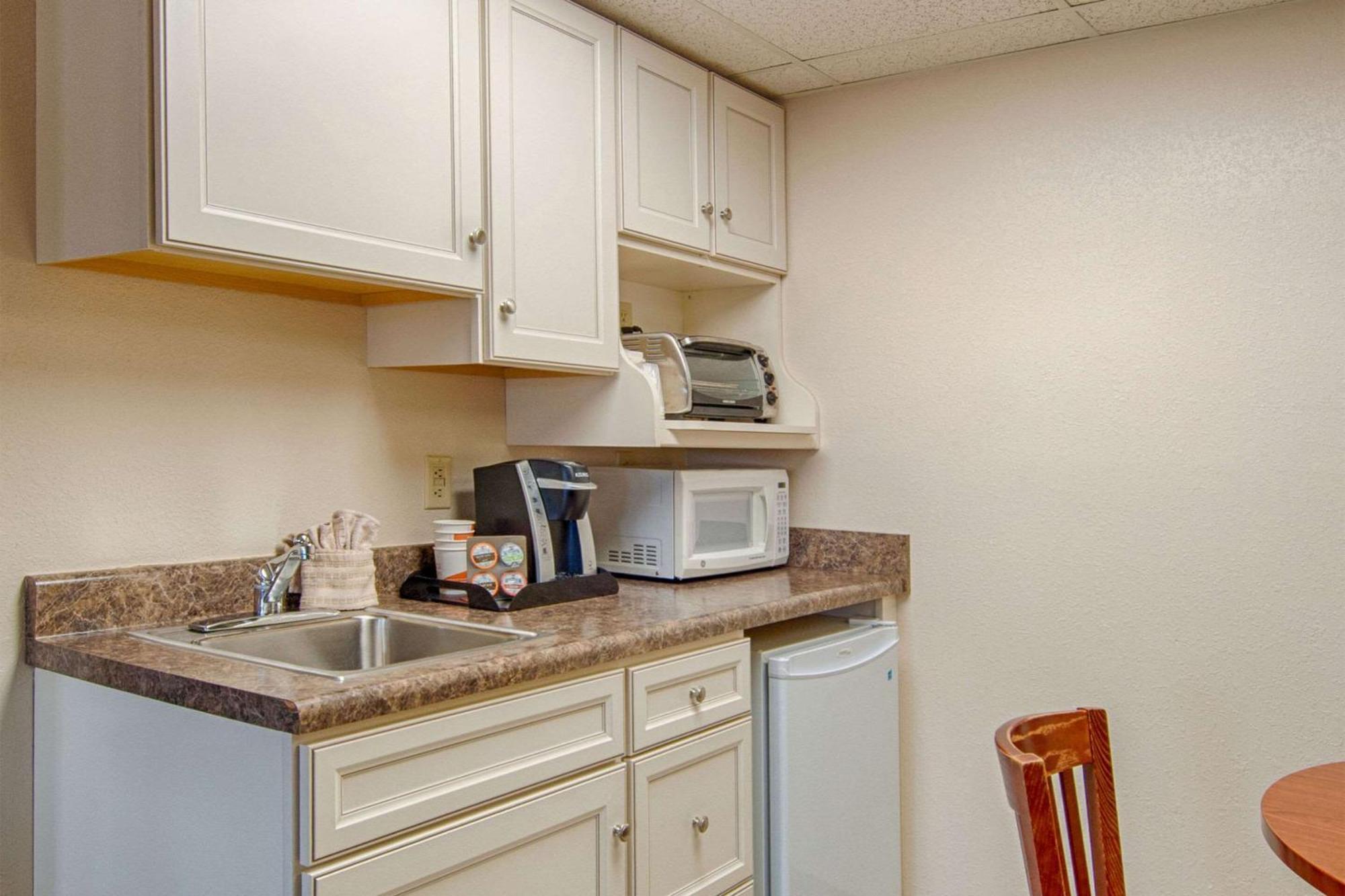 Park Tower Inn Pigeon Forge Bagian luar foto