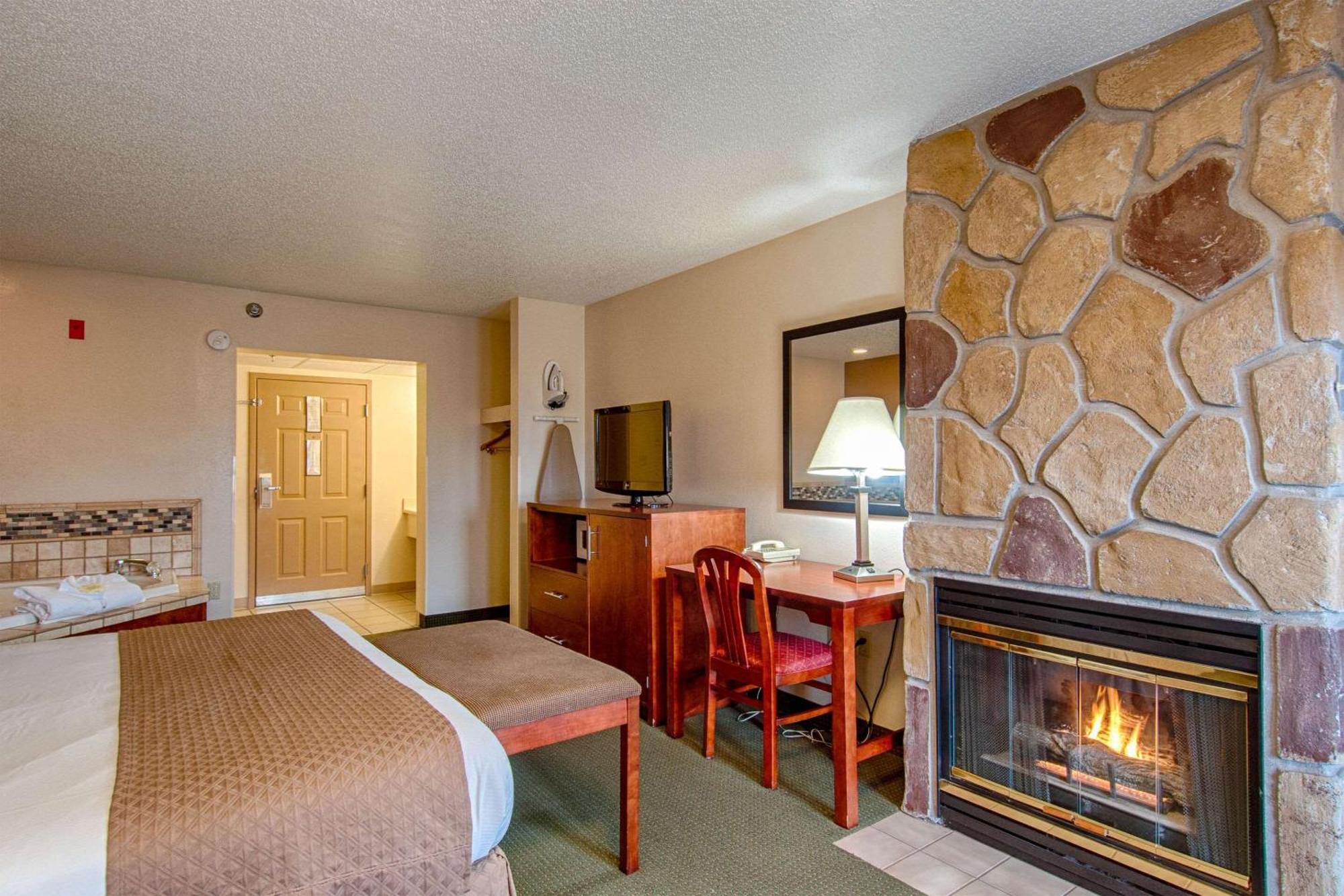 Park Tower Inn Pigeon Forge Bagian luar foto